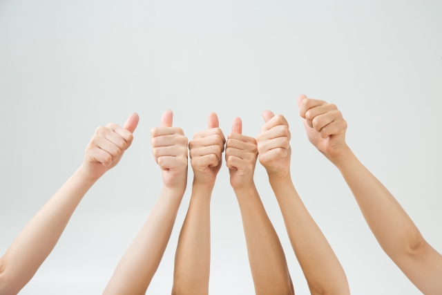 メンズに関する体毛・おヒゲにお悩みを持つ尾道市の男性の皆様は是非メンズ脱毛・ヒゲ脱毛専門のZEALOUSへ